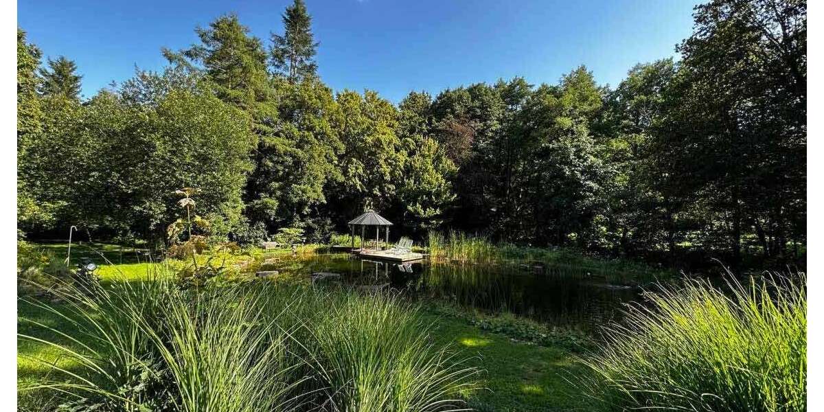 Einfamilienhaus Feucht / Moosbach Moosbach - 8 Zimmer, 330 m&sup2;, 1.075.000&euro; | Angebot:25918244