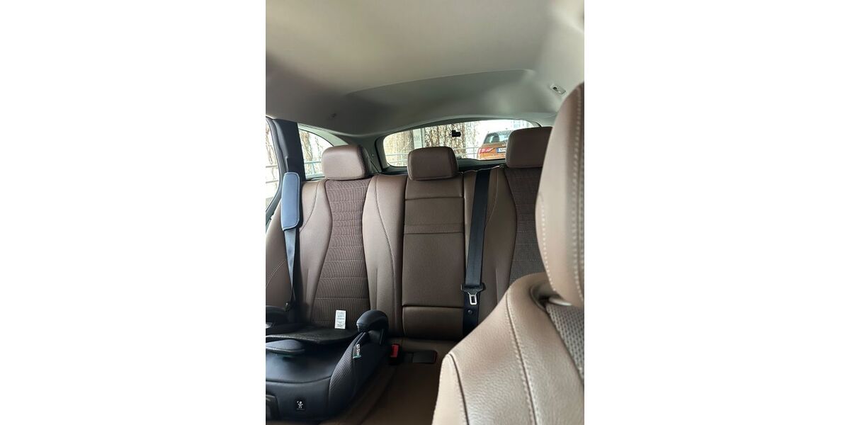 Mercedes-Benz E 220 257.000 km 15.300 &euro; Nürnberg 90431