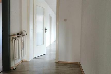 Wohnung Langenzenn - 4 Zimmer, 106 m&sup2;, 900&euro; | Angebot:25332301