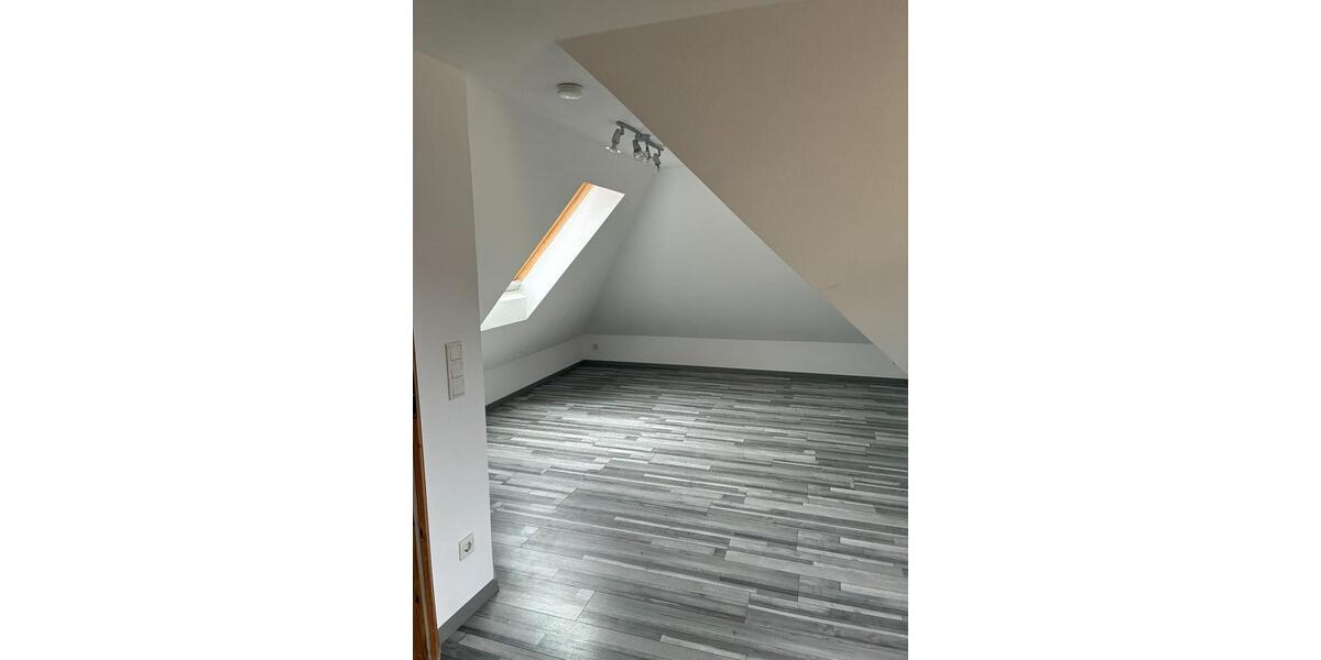 Mehrfamilienhaus, Wohnhaus Weißenohe - 10 Zimmer, 280 m&sup2;, 589.000&euro; | Angebot:24768925