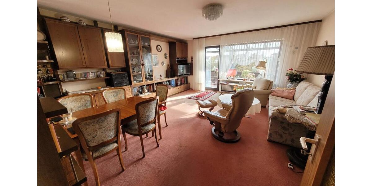 Etagenwohnung Zirndorf - 3 Zimmer, 85 m&sup2;, 950&euro; | Angebot:26700336