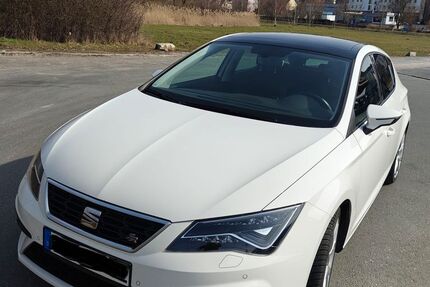 Seat Leon 112.000 km 14.400 &euro; Neustadt a.d. Aisch 91413
