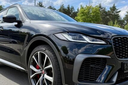 Jaguar F-Pace 142.321 km 37.999 &euro; Leinburg bei Nürnberg 91227
