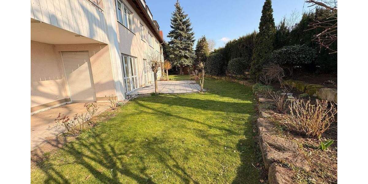 Etagenwohnung Nürnberg Gaismannshof - 4 Zimmer, 145 m&sup2;, 2.000&euro; | Angebot:25999687