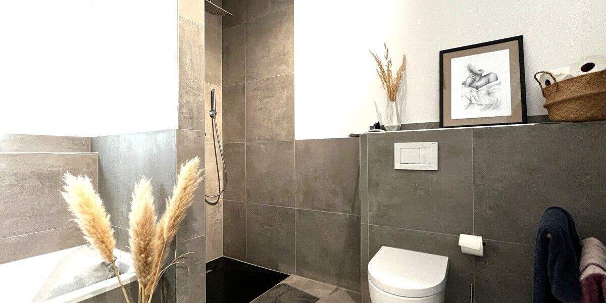 Etagenwohnung Neuendettelsau - 3 Zimmer, 98 m&sup2;, 359.000&euro; | Angebot:25732873