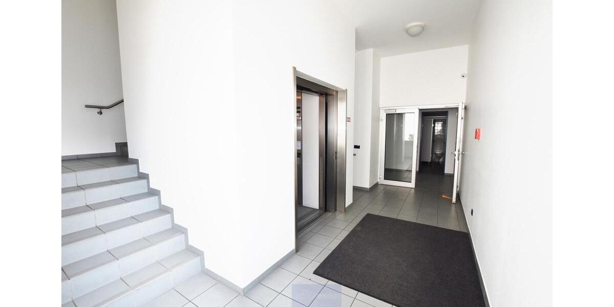 Gewerbeobjekt Erlangen Bruck - 9&euro; | Angebot:23224216