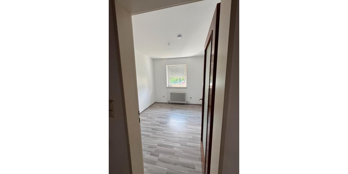 Reihenhaus Nürnberg Altenfurt - 4 Zimmer, 90 m&sup2;, 480.000&euro; | Angebot:27267926