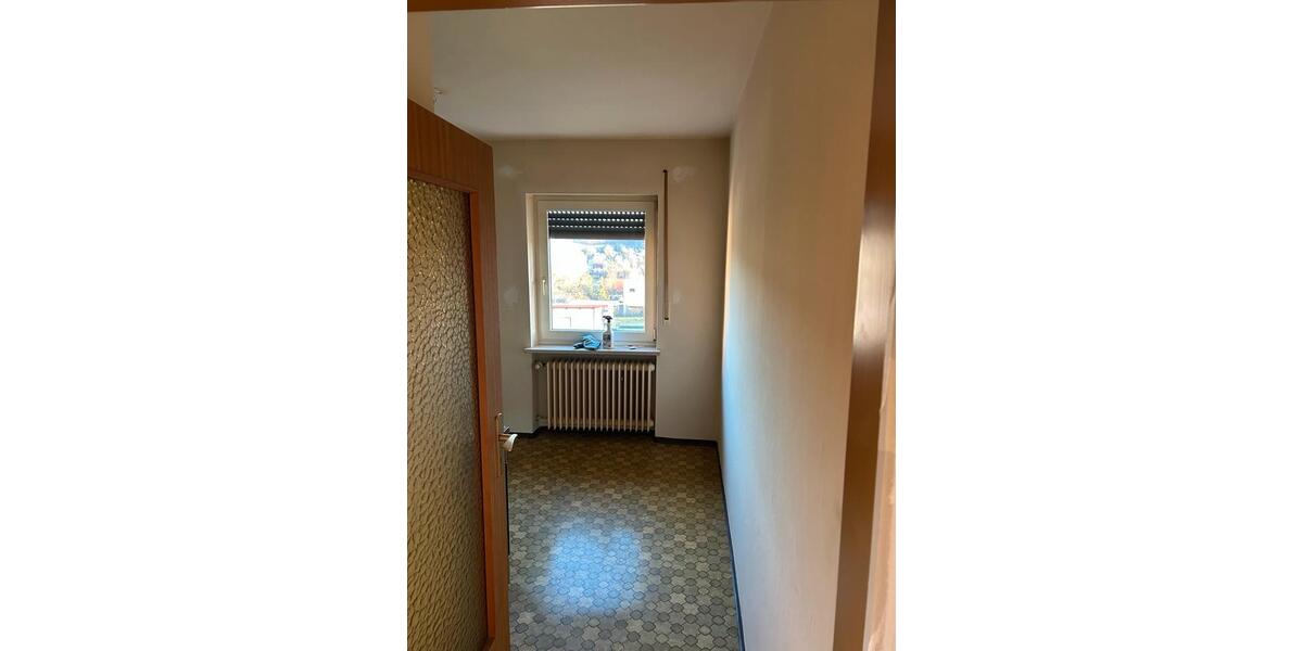 Etagenwohnung Burgthann - 4 Zimmer, 75 m&sup2;, 900&euro; | Angebot:25907860