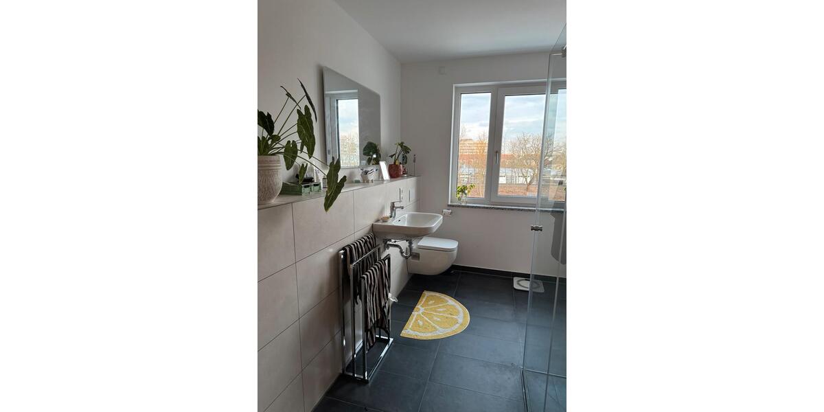 Etagenwohnung Nürnberg Eberhardshof - 3 Zimmer, 86 m&sup2;, 1.350&euro; | Angebot:25830948