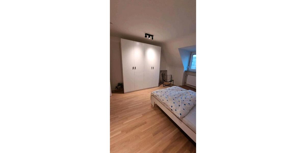 Dachgeschoßwohnung Nürnberg Kleinweidenmühle - 3 Zimmer, 68 m&sup2;, 335.000&euro; | Angebot:26789097