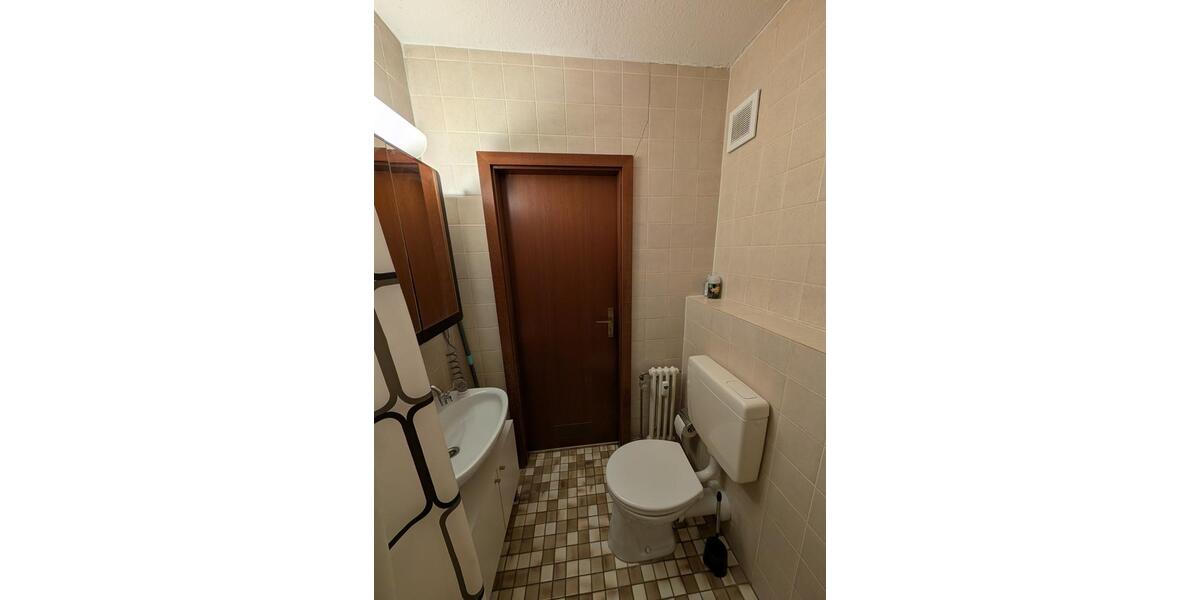 Etagenwohnung Erlangen Am Anger - 1 Zimmer, 24 m&sup2;, 500&euro; | Angebot:25792178