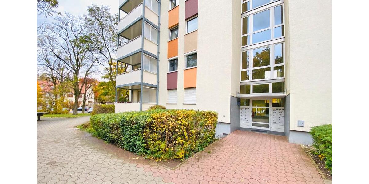 Hochparterre Nürnberg Erlenstegen - 3 Zimmer, 70 m&sup2;, 299.000&euro; | Angebot:25986516
