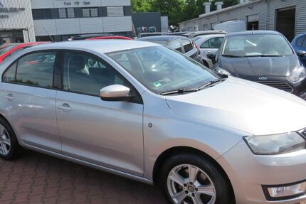 Skoda Rapid 128.711 km 10.890 &euro; Nürnberg 90431