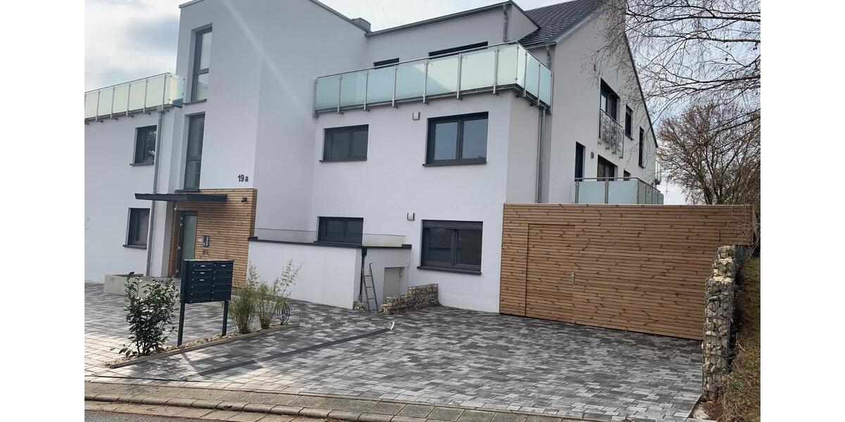 Etagenwohnung Neustadt an der Aisch - 3 Zimmer, 75 m&sup2;, 860&euro; | Angebot:26604791
