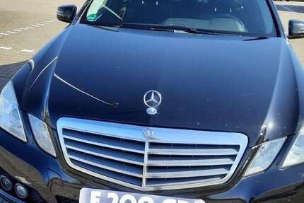 Mercedes-Benz 200 162.300 km 8.900 &euro; Erlangen 91054