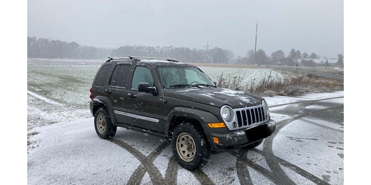 Jeep Cherokee 170.000 km 2.500 &euro; Erlangen 91058