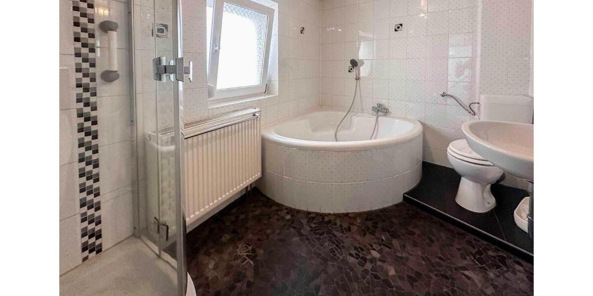 Maisonettenwohnung Höchstadt an der Aisch - 4 Zimmer, 120 m&sup2;, 980&euro; | Angebot:25809614