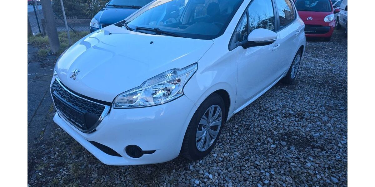 Peugeot 208 103.155 km 4.999 &euro; Fürth 90765