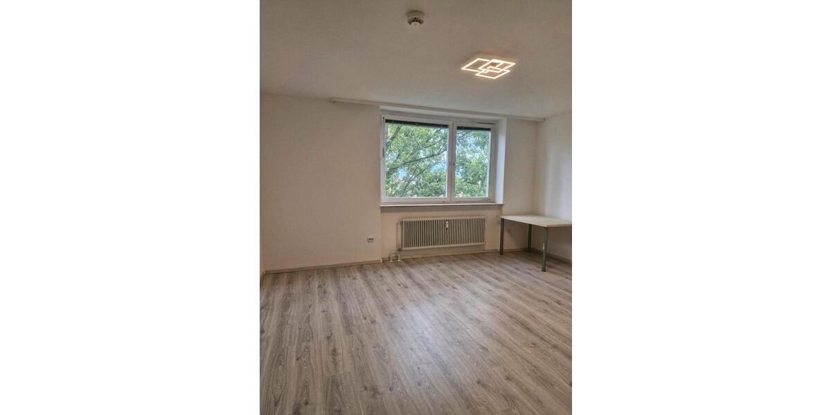 Etagenwohnung Fürth Südstadt - 1 Zimmer, 31 m&sup2;, 580&euro; | Angebot:25844473