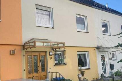 Haus Fürth Oberfürberg - 5 Zimmer, 130 m&sup2;, 430.000&euro; | Angebot:25726013