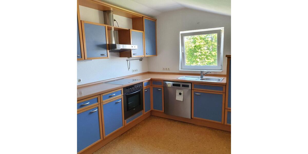 Dachgeschoßwohnung Oberasbach - 3.5 Zimmer, 107 m&sup2;, 850&euro; | Angebot:25944318