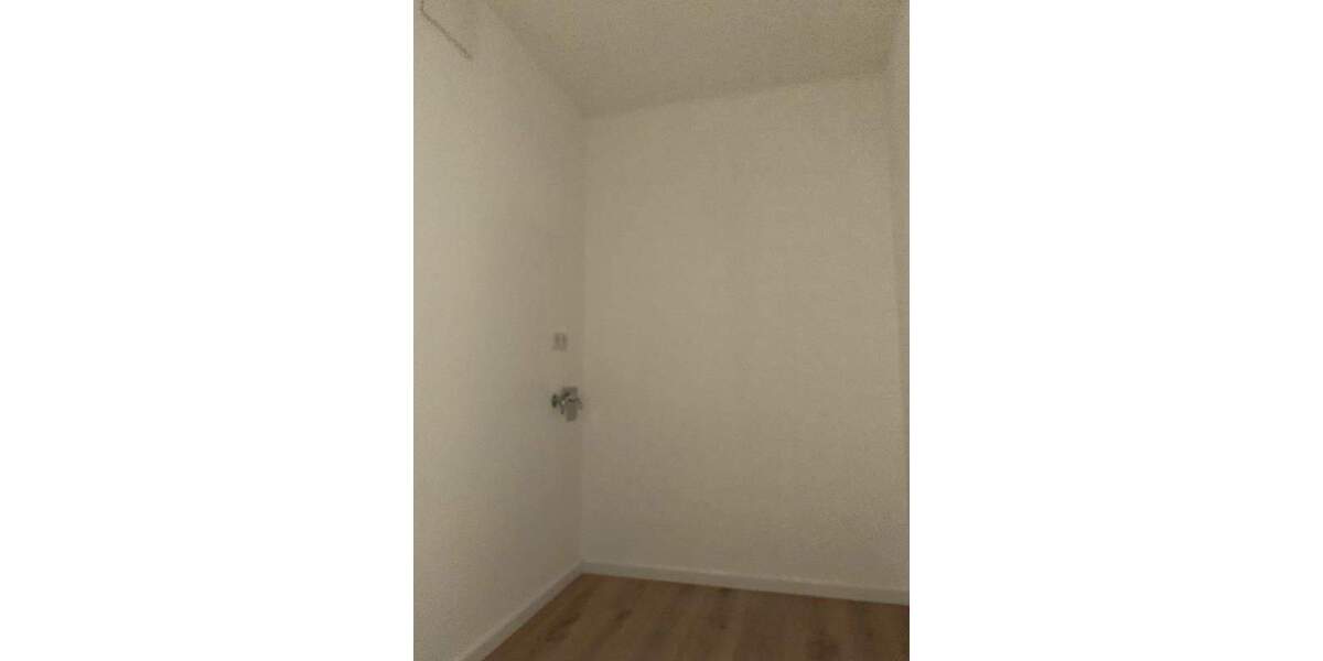 Etagenwohnung Nürnberg Schweinau - 1 Zimmer, 44 m&sup2;, 942&euro; | Angebot:25734912