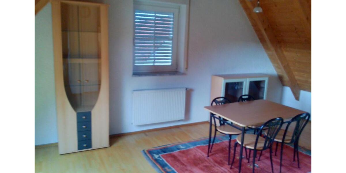 Dachgeschoßwohnung Herzogenaurach - 2 Zimmer, 65 m&sup2;, 700&euro; | Angebot:24877773