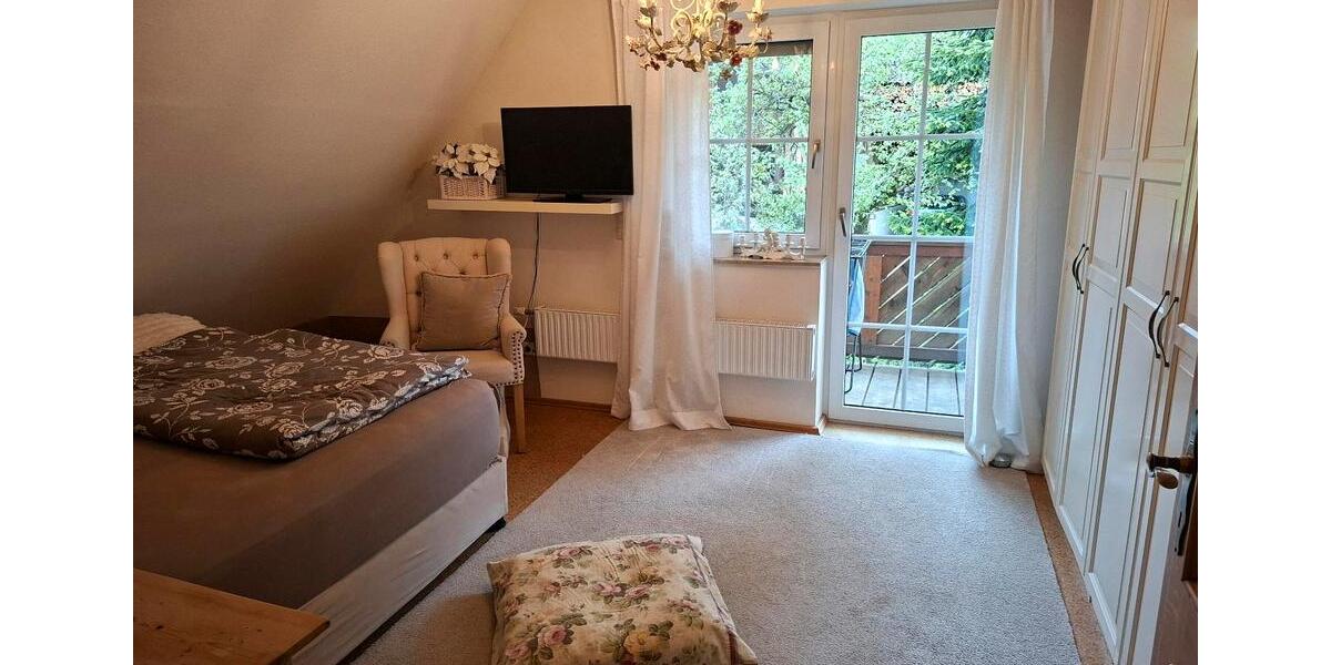 Dachgeschoßwohnung Diespeck - 5 Zimmer, 115 m&sup2;, 920&euro; | Angebot:26546176