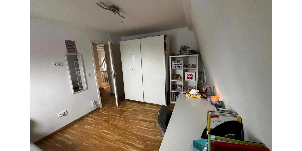 Doppelhaushälfte Fürth Bislohe - 4 Zimmer, 118 m&sup2;, 599.000&euro; | Angebot:26057573