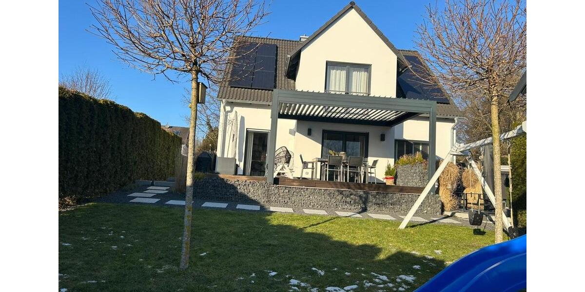 Einfamilienhaus Lauf an der Pegnitz - 7 Zimmer, 188 m&sup2;, 1.025.000&euro; | Angebot:24598413