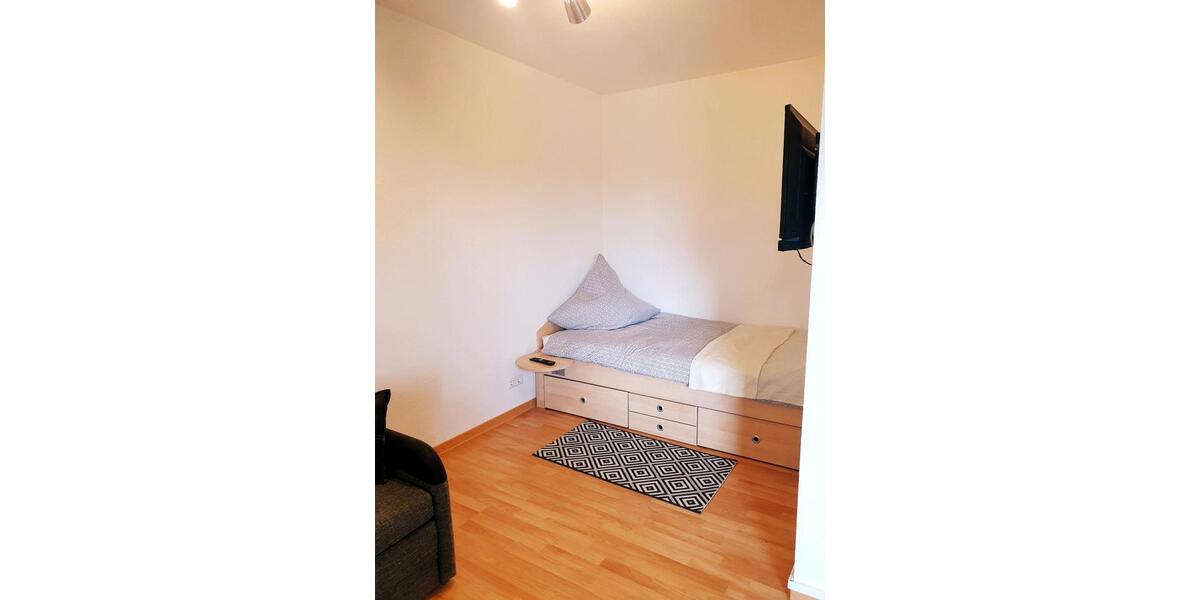 Etagenwohnung Nürnberg Eberhardshof - 1 Zimmer, 23 m&sup2;, 585&euro; | Angebot:25968144