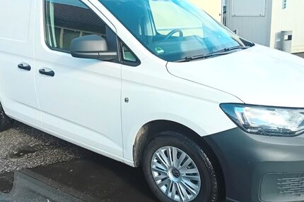 VW Caddy 153.545 km 13.500 &euro; Nürnberg 90431