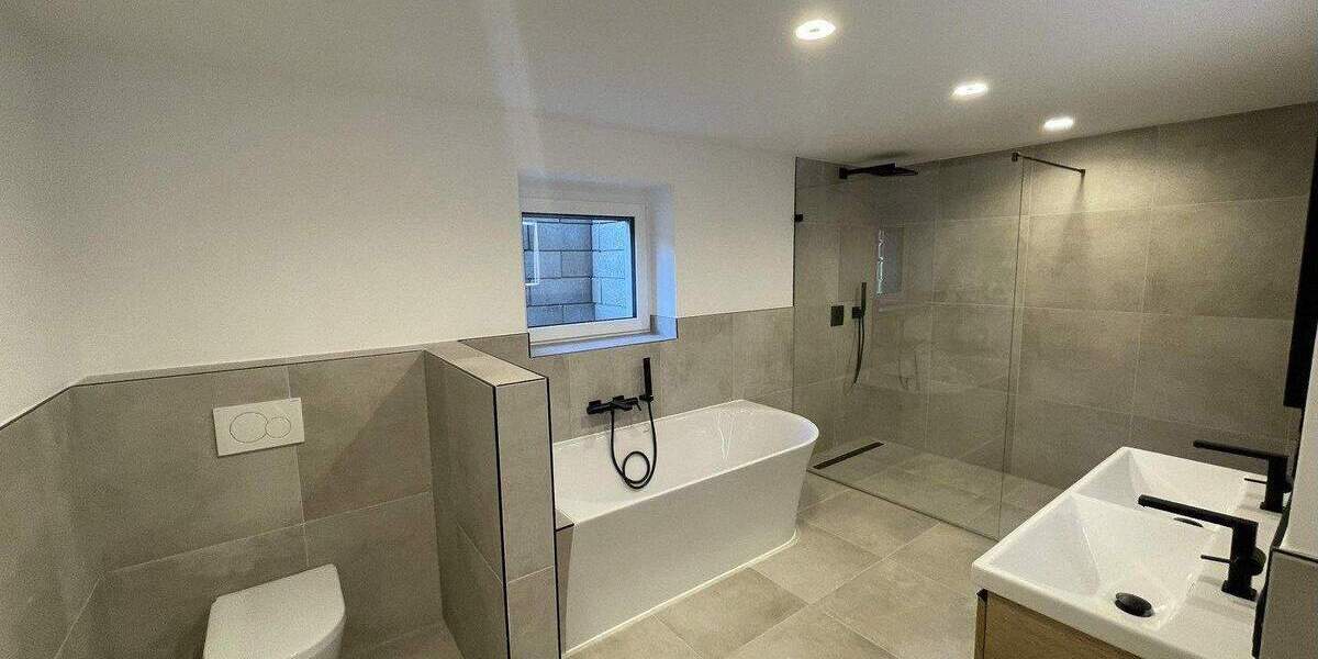 Etagenwohnung Herzogenaurach - 3 Zimmer, 104 m&sup2;, 380.000&euro; | Angebot:25718846