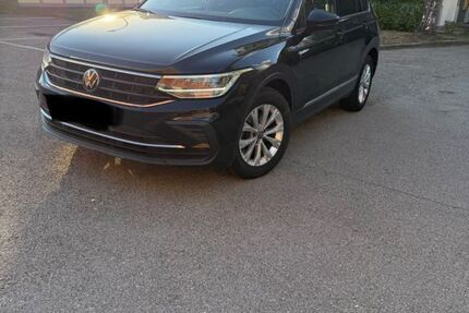 VW Tiguan 128.500 km 22.900 &euro; Nürnberg 90473