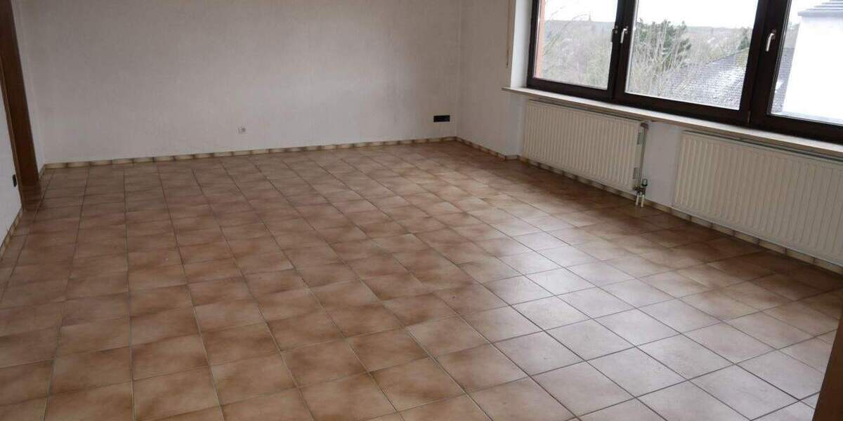 Einfamilienhaus Großhabersdorf - 8 Zimmer, 265 m&sup2;, 479.000&euro; | Angebot:25862890