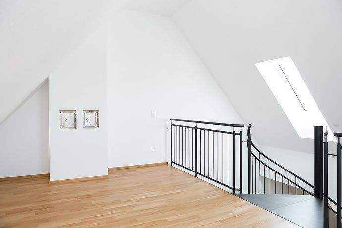 Etagenwohnung Nürnberg Reutles - 2 Zimmer, 63 m&sup2;, 890&euro; | Angebot:25928305