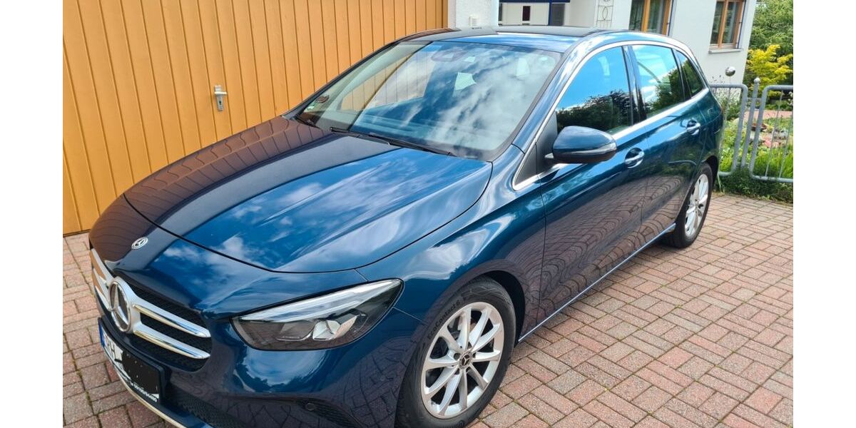Mercedes-Benz B 220 119.900 km 21.300 &euro; Röttenbach 91341