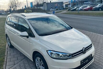 VW Touran 140.000 km 14.990 &euro; Fürth 90763