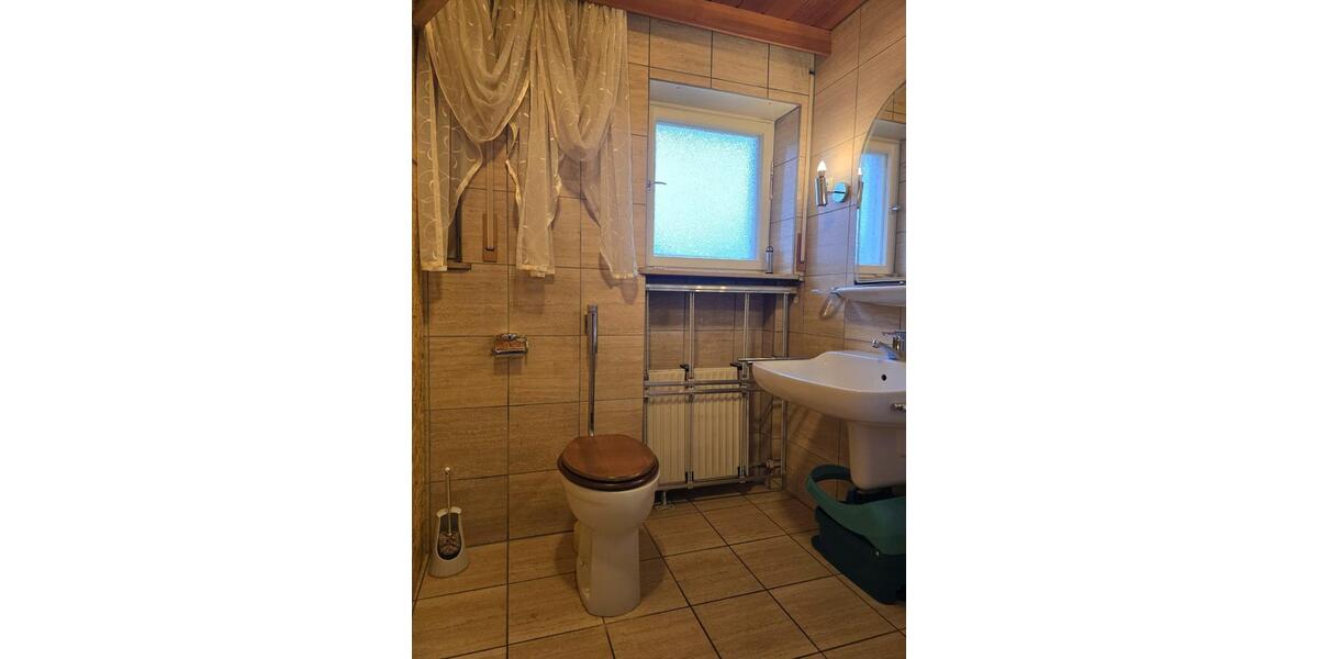 Einfamilienhaus Schwanstetten - 4 Zimmer, 160 m&sup2;, 220&euro; | Angebot:18592448