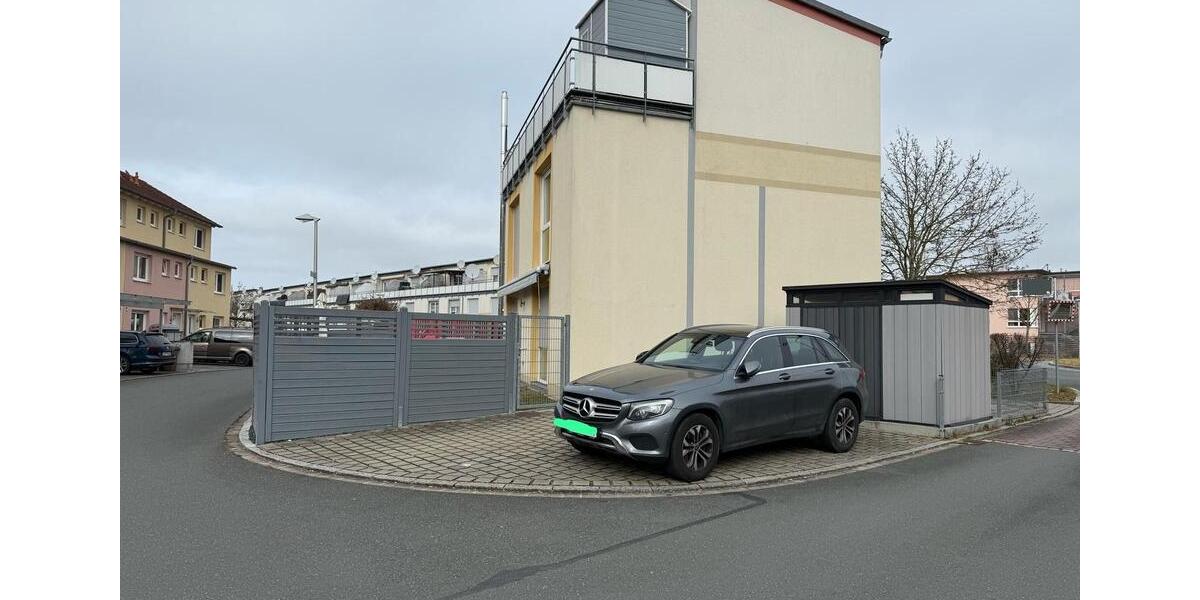 Reihenhaus Zirndorf - 4 Zimmer, 130 m&sup2;, 679.000&euro; | Angebot:25049648