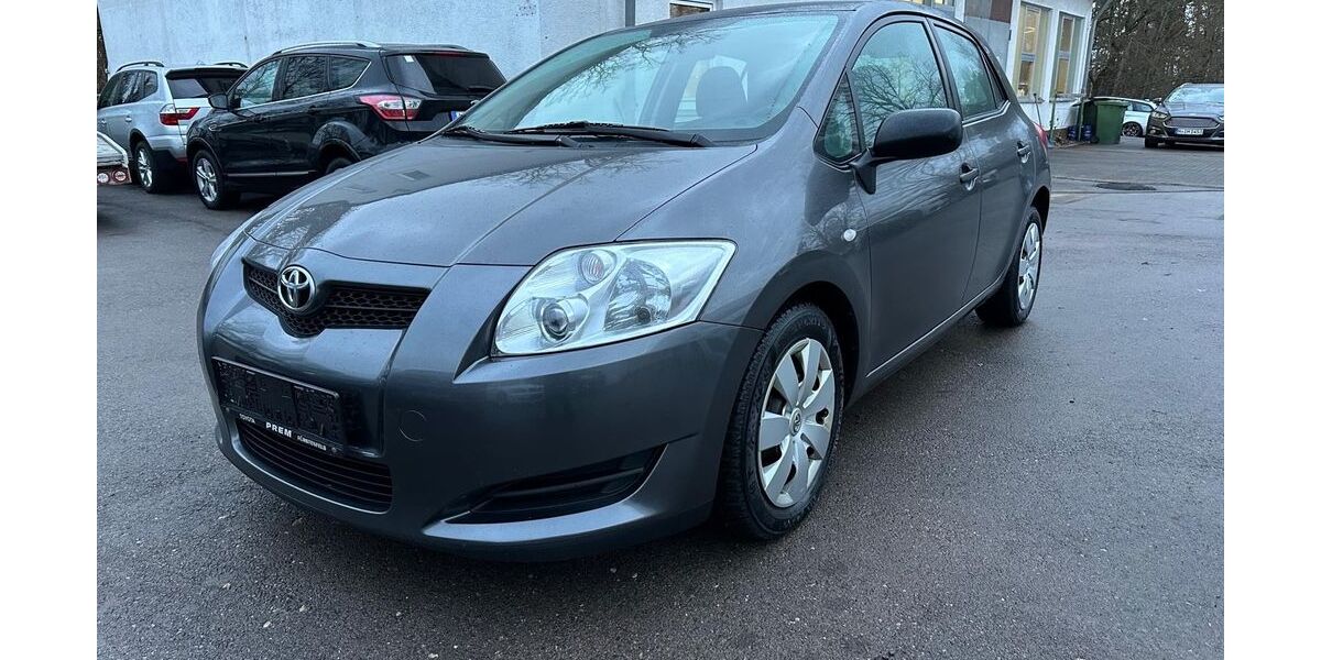 Toyota Auris 263.000 km 2.490 &euro; Schwabach 91126