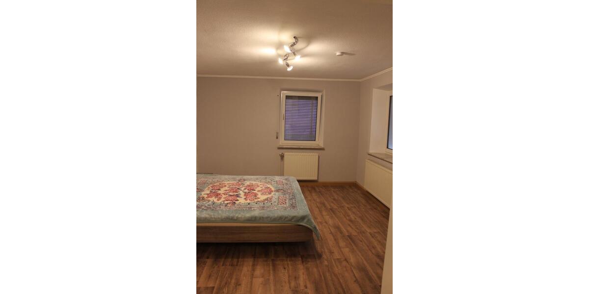 Erdgeschoßwohnung Abenberg - 2 Zimmer, 74 m&sup2;, 550&euro; | Angebot:24851038