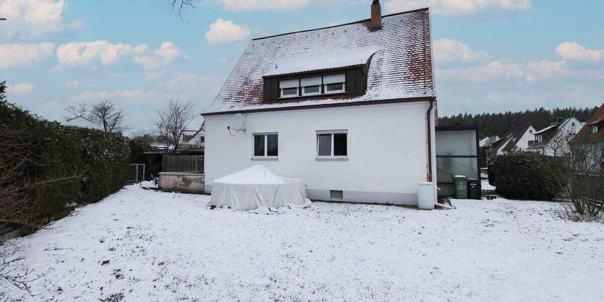 Mehrfamilienhaus, Wohnhaus Schwarzenbruck - 8 Zimmer, 128 m&sup2;, 379.000&euro; | Angebot:25878840