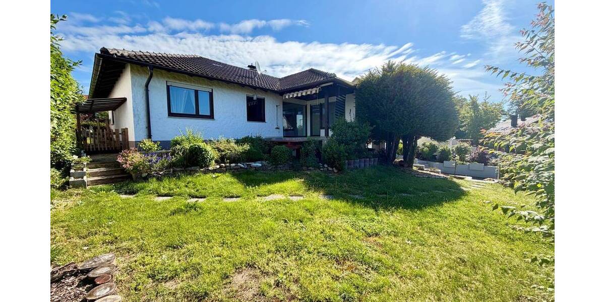 Einfamilienhaus Veitsbronn - 4 Zimmer, 124 m&sup2;, 1.450&euro; | Angebot:26673006