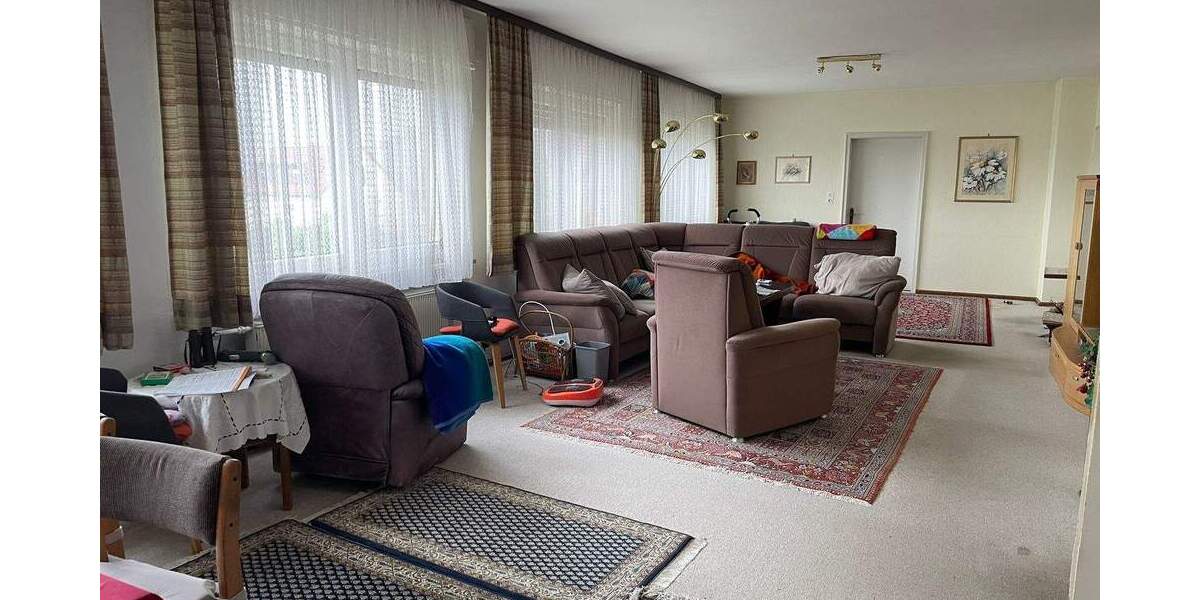 Mehrfamilienhaus, Wohnhaus Neustadt an der Aisch Neustadt - 9 Zimmer, 218 m&sup2;, 750.000&euro; | Angebot:25660943