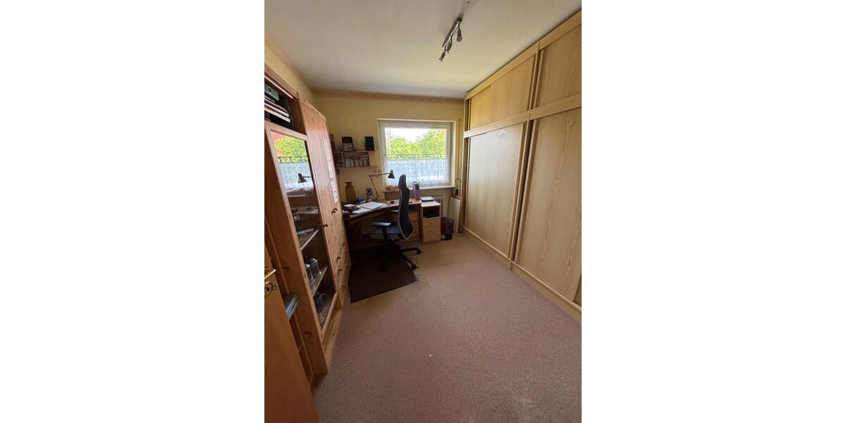 Bungalow Herzogenaurach - 8 Zimmer, 208 m&sup2;, 729.000&euro; | Angebot:26994229