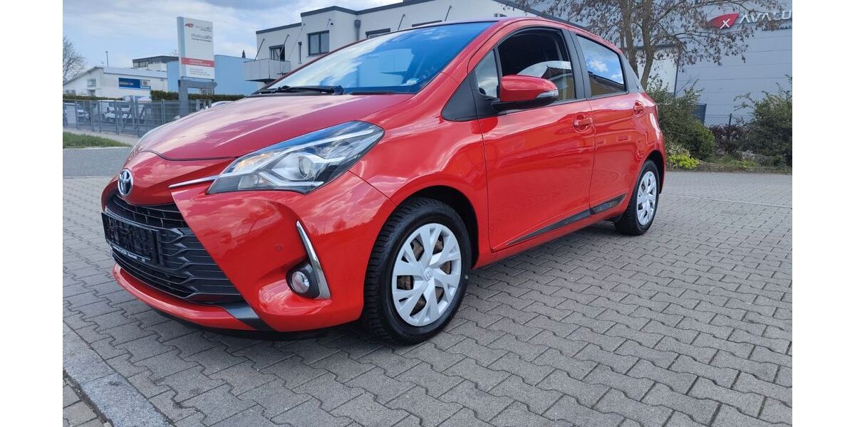 Toyota Yaris 61.500 km 11.450 &euro; Fürth 90763