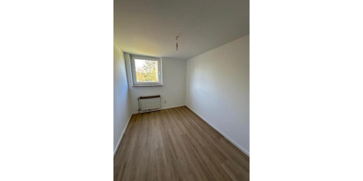Etagenwohnung Erlangen Alterlangen - 4 Zimmer, 85 m&sup2;, 1.300&euro; | Angebot:26278120