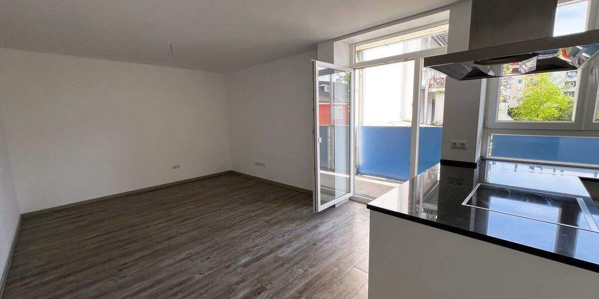 Etagenwohnung Nürnberg Steinbühl - 2 Zimmer, 65 m&sup2;, 1.000&euro; | Angebot:26673039