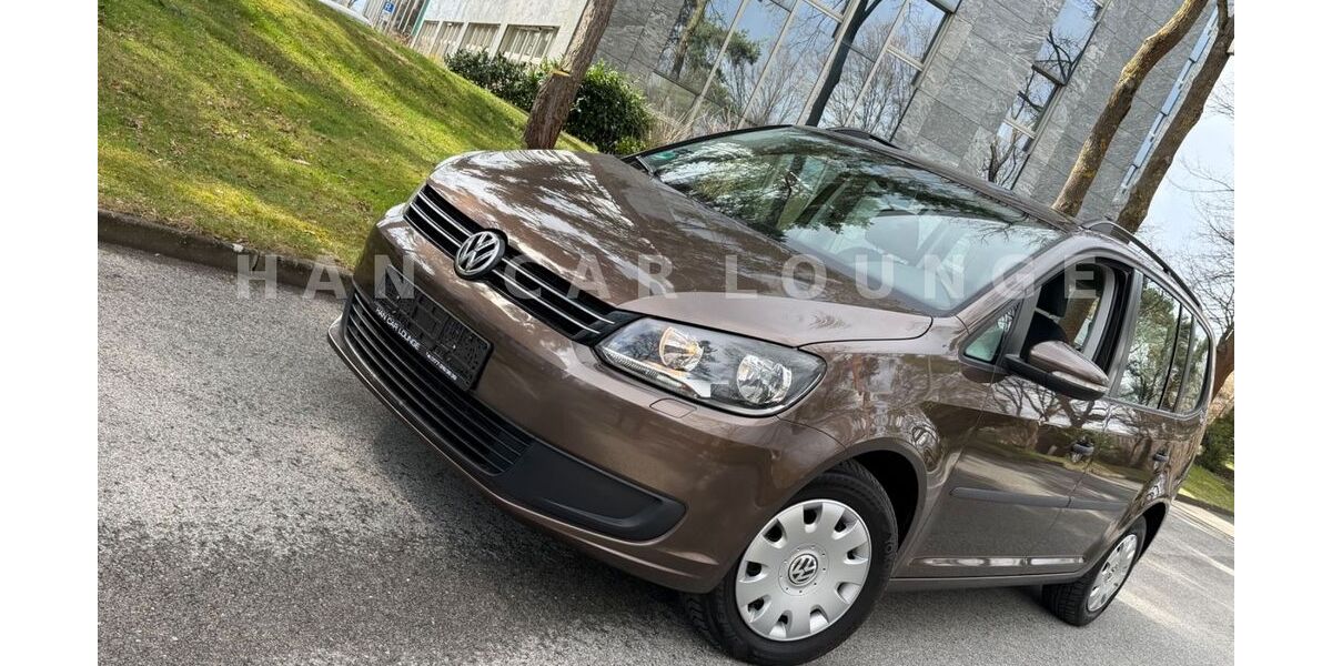 VW Touran 120.000 km 9.950 &euro; Nürnberg 90431